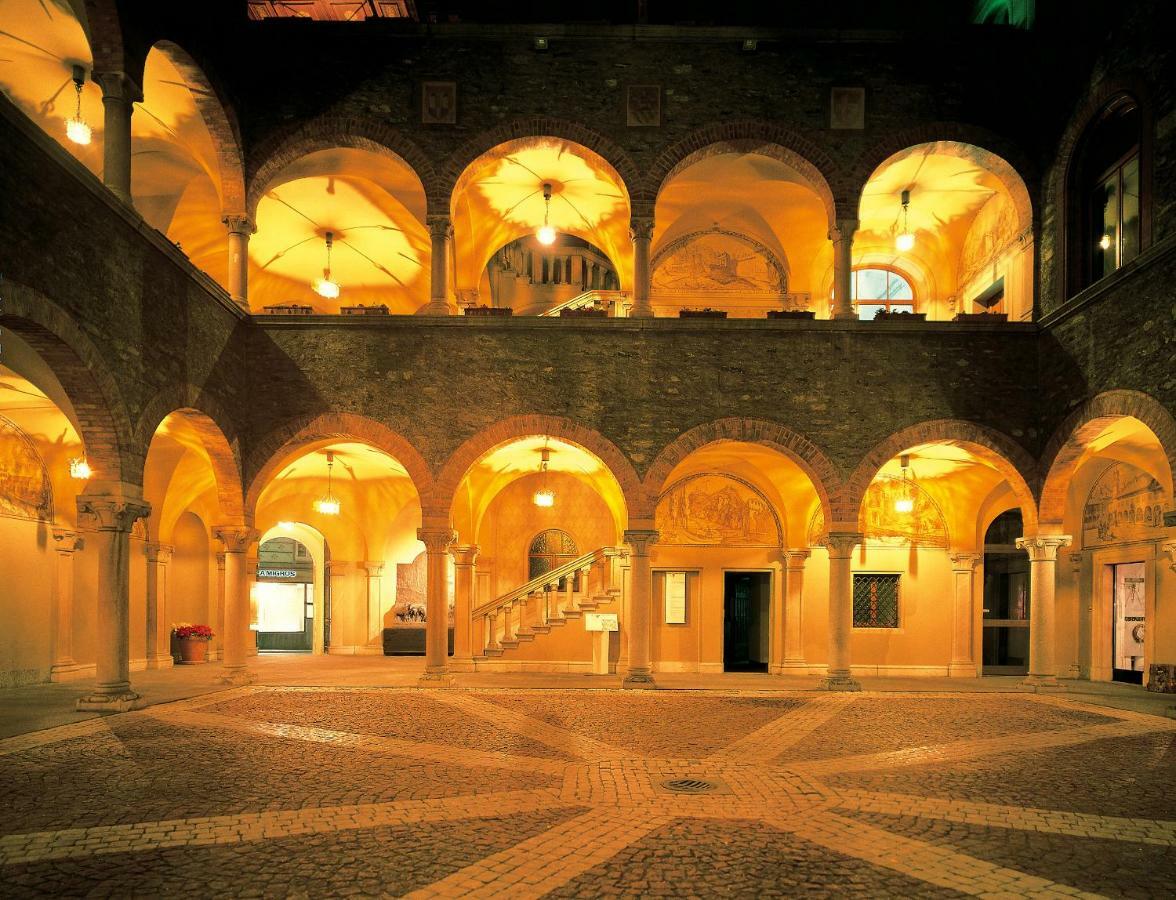 Bellinzona Piazza Collegiata Apartment Exterior photo